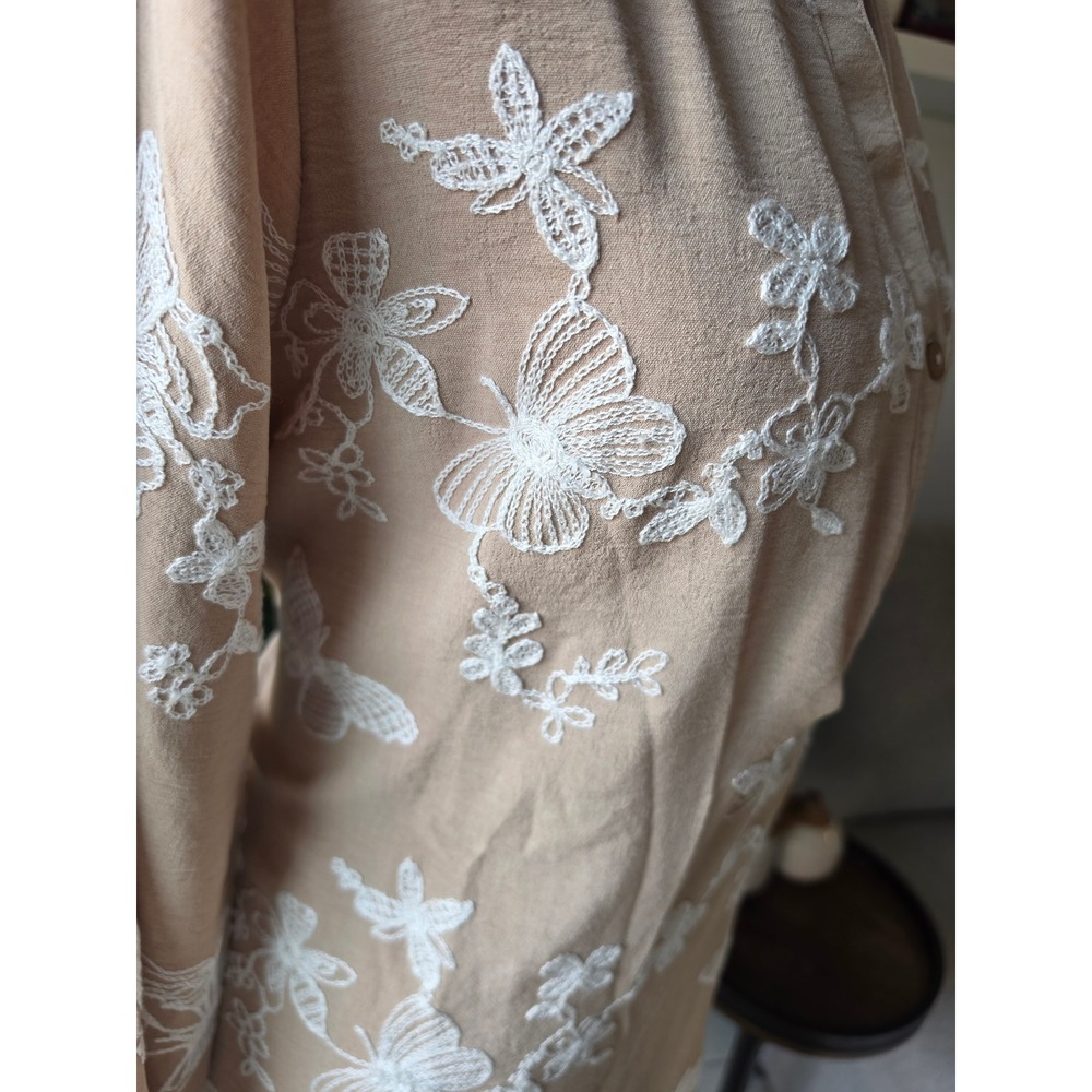 Kindred Tan Embroidered Butterfly Floral Tunic Top Crochet Shoulder Boho NWT 2XL - Picture 3 of 8